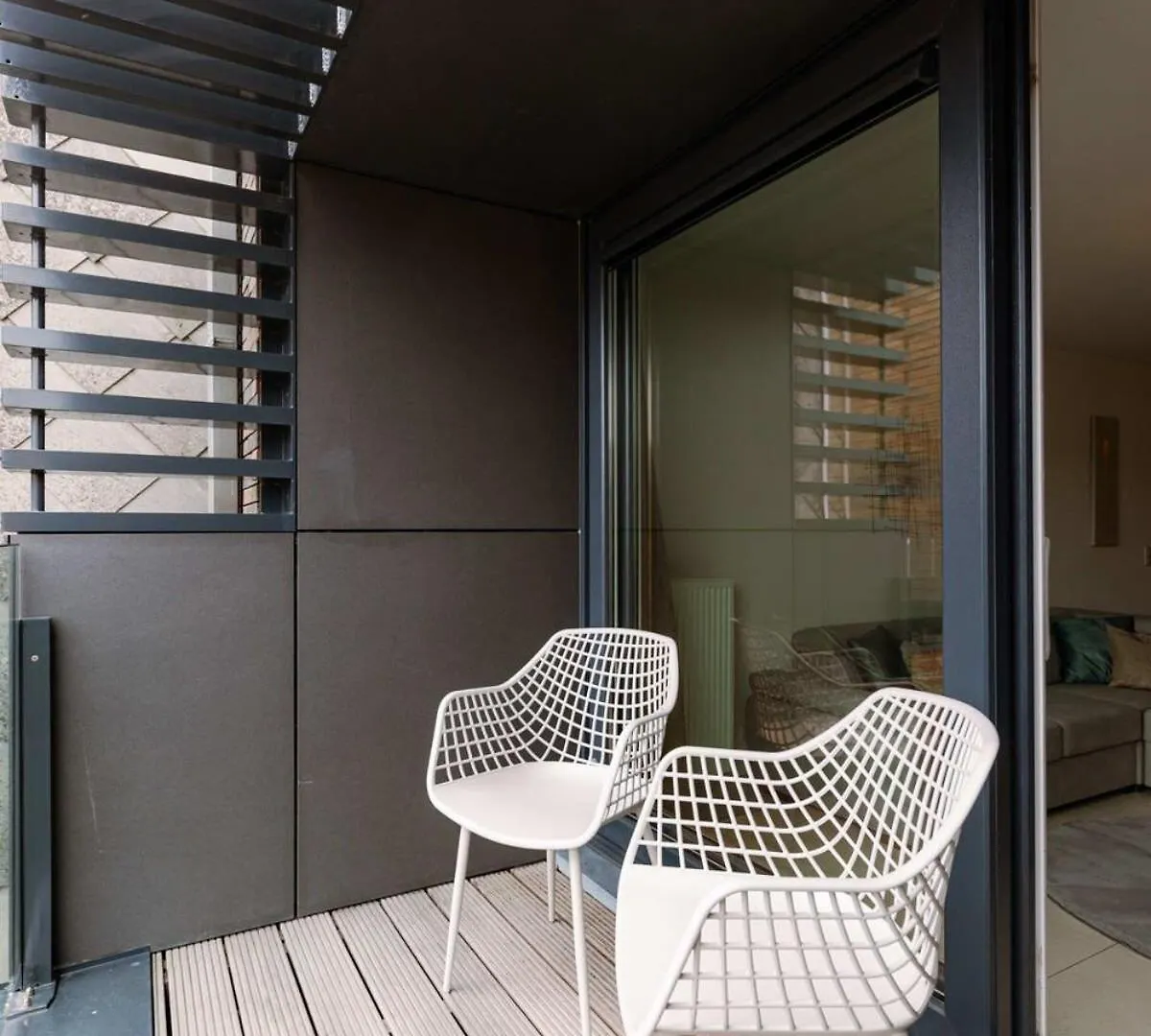 Huswell - Bright Duplexapartment Ostend 0*,